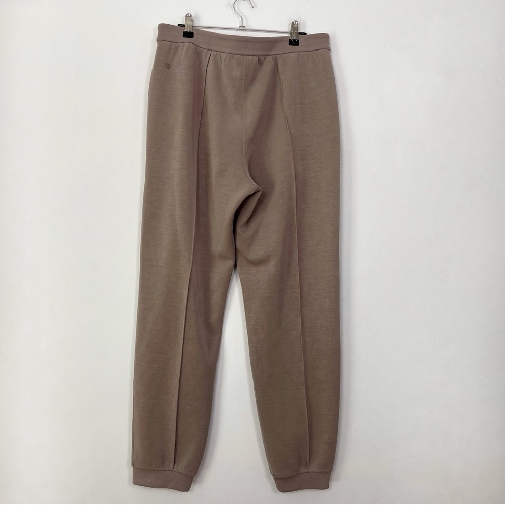 Lululemon Softstreme Classic-Fit High-Rise Joggers Warm Ash Grey Size Large - Picture 9 of 16
